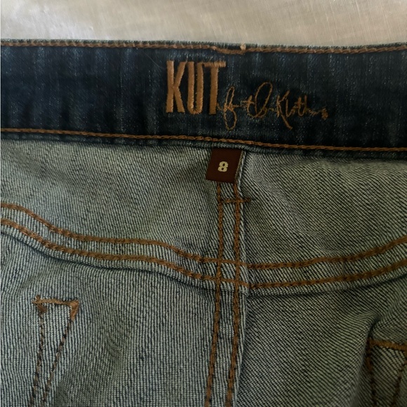 Kut from the Kloth medium wash straight leg distressed denim jeans size 8 - Picture 2 of 11